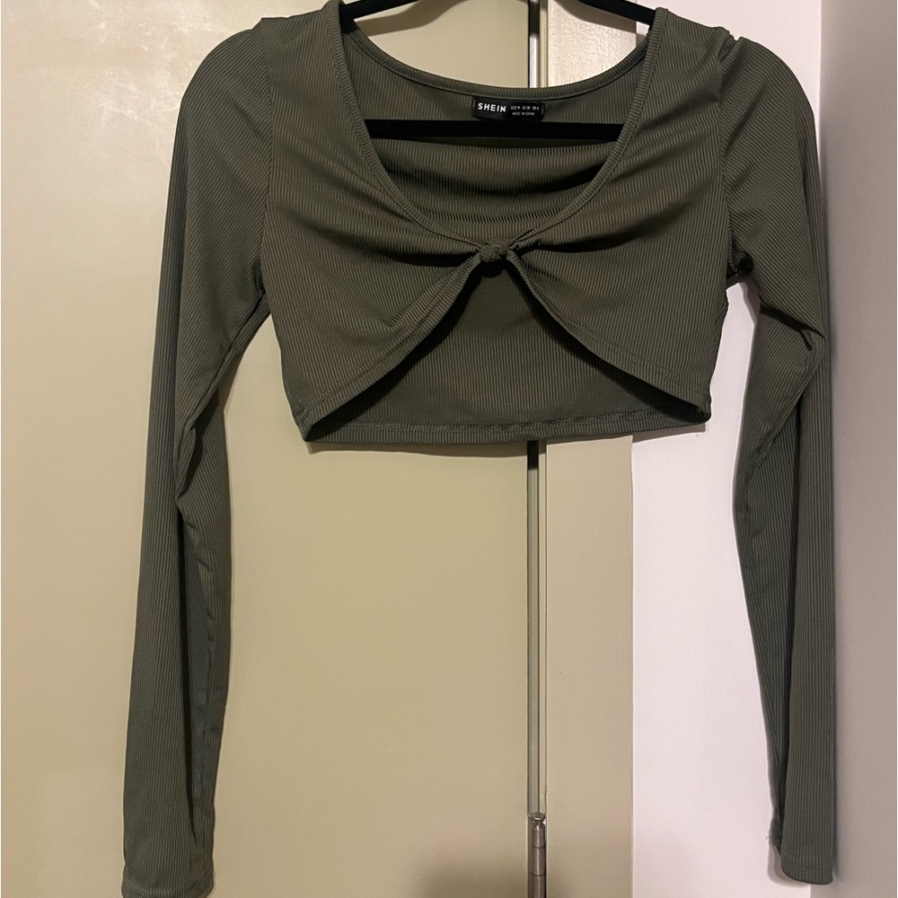 Front knot green crop top